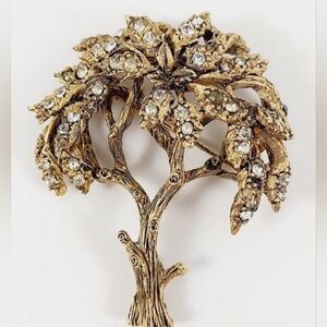 Hattie Carnegie VTG Signed Tree Of Life Rhinestones Textural Gold Tone Brooch